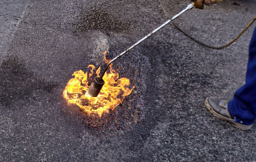 Battlies Green flat roofing repairs